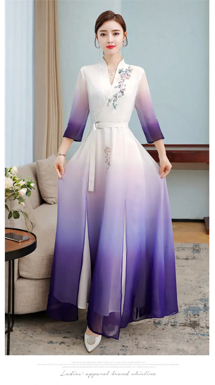 Top 2021 New Elegant Chinese Style V-Neck Slim Gradient Color Three-Quarter Sleeve Long Temperament Dress Qipao Lady Robes y1458