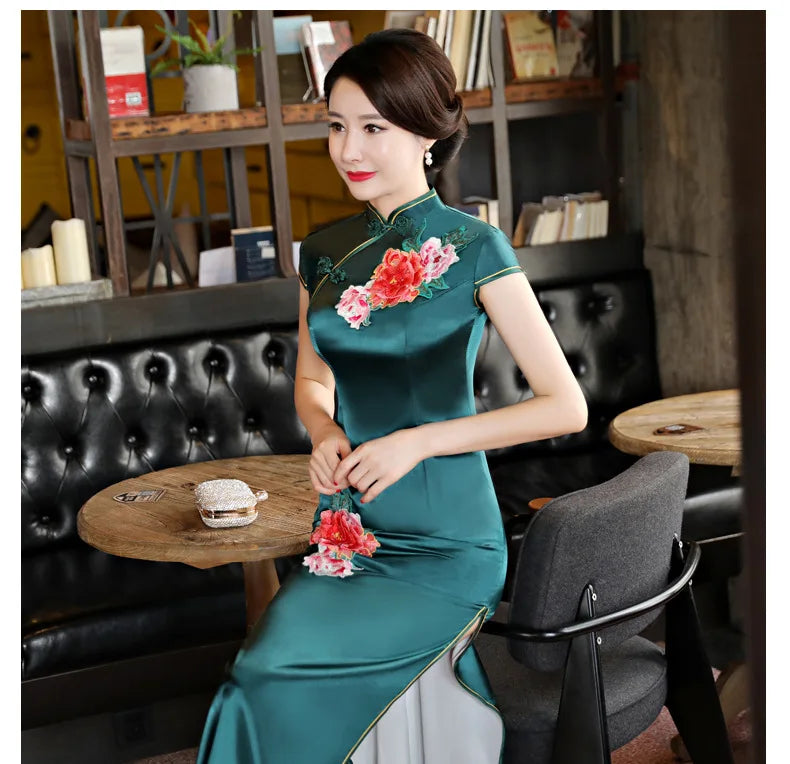 Classical Women Long Show Satin Chinese Dress Elegant Slim Embroidery Flower Qipao Cheongsam Retro Mandarin Collar Evening Gown