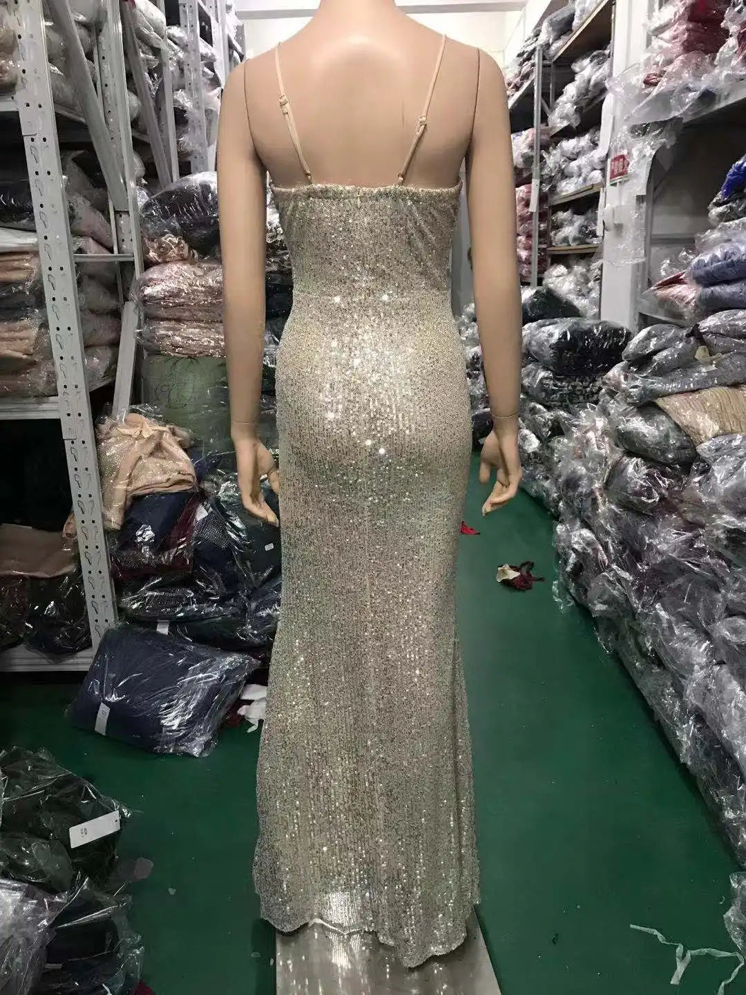 Sexy Sequined Evening Dress Robe De Soiree 2021 V-Neck Sleeveless Backless Mermaid Long Robe Side Slit Off Shoulder Party Dress