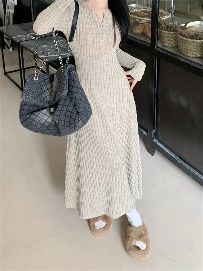 Vintage Versatile Knitted Long Sleeve Dress Women's Slimming A- line Skirt Autumn/winter Waist-fitted Long Dress - Seprincess