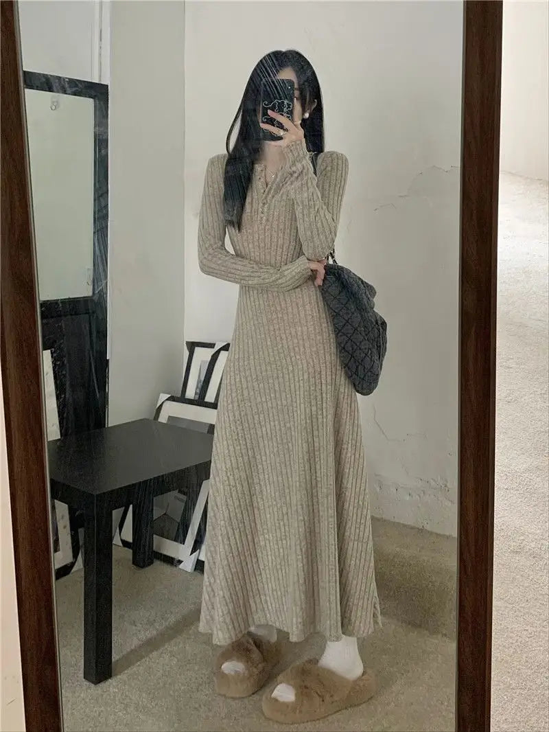 2024 Korean High-end Knitted Dress for Women Autumn/Winter Slim Fit Fashionable Versatile Long-sleeved Woolen Dress for Women