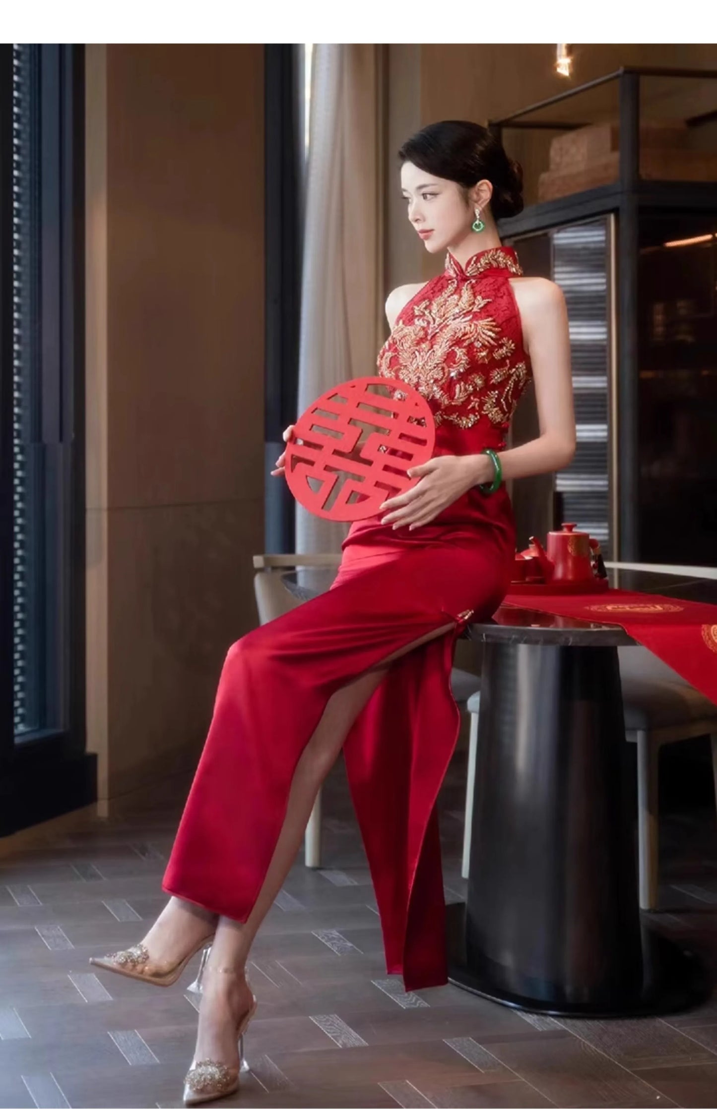 Autumn Traditional Chinese Clothing Qipao Red Sleeveless Stand Collar Embroidery Cheongsam Wedding Dress Elegant Evening Dress - Seprincess