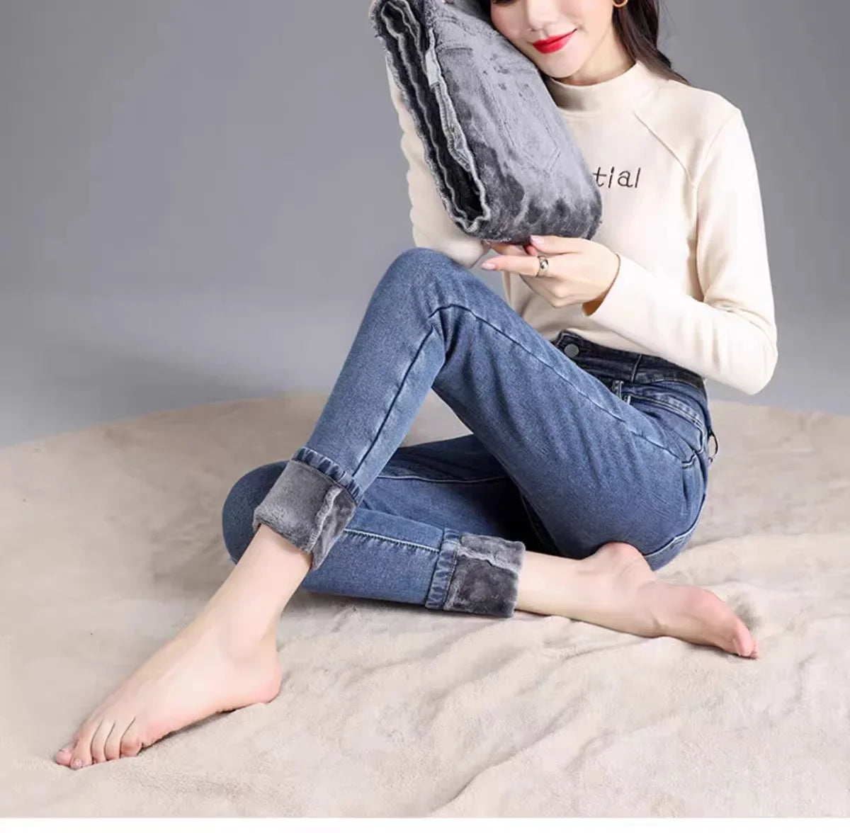 2024 Autumn/Winter New Solid Color Slim Fit Women's Jeans High Waist Buttoned Wool Lined And Thickened Pencil Leggings