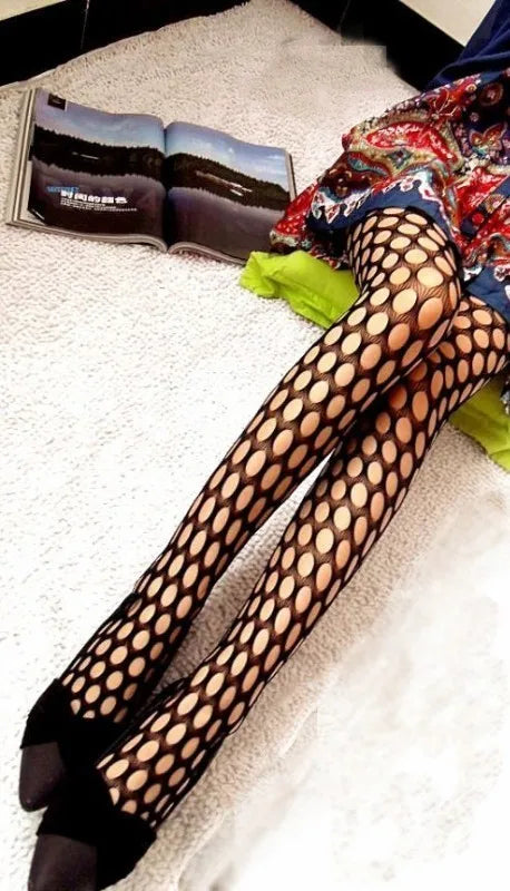 Sexy women seamless pantyhose net tight nylon print stocking fishnet mesh female hosiery love back vertical silk stockings PR09