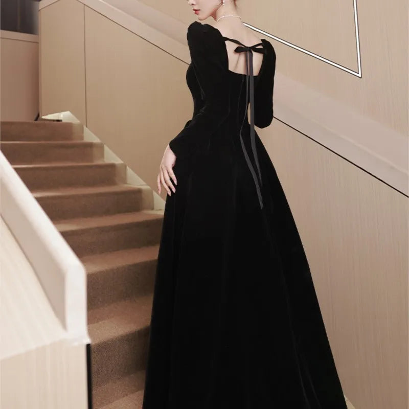 Black new light luxury small temperament banquet velvet long-sleeved dress - Seprincess