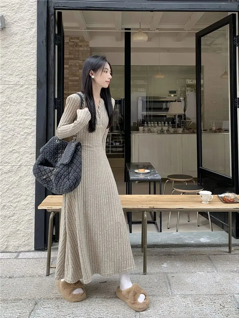 2024 Korean High-end Knitted Dress for Women Autumn/Winter Slim Fit Fashionable Versatile Long-sleeved Woolen Dress for Women