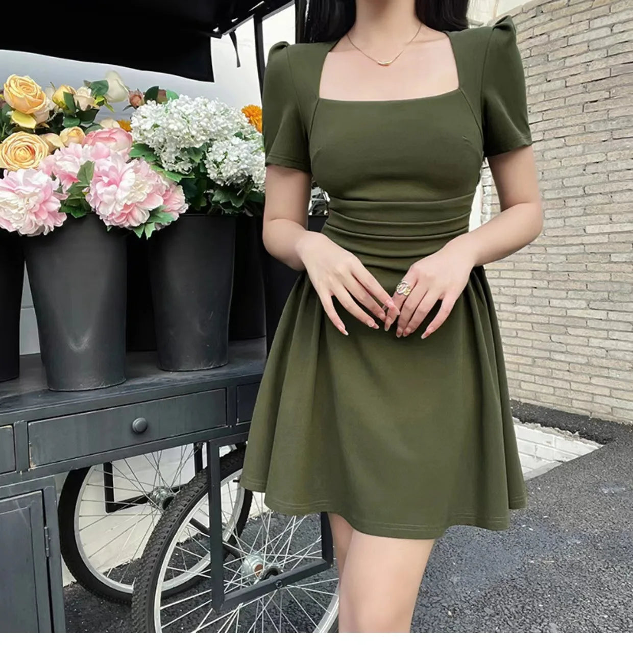 French Hepburn Style Soft Girl Black Dress Elegant 2024 Summer New Fashion Slim Fit Waist Slimming Pleated For Women's Dress PVK - Seprincess