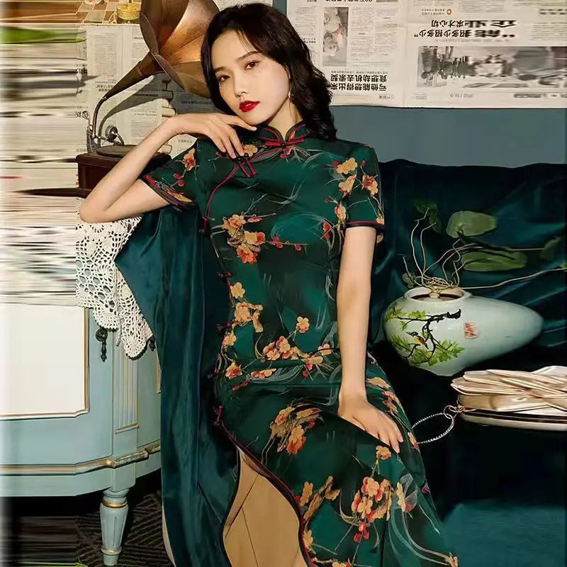 Old Shanghai Green Slim Cheongsam Spring Summer 2024 New Vintage Chinese Style Temperament Young Girl Short Sleeve Qipao Dress - Seprincess