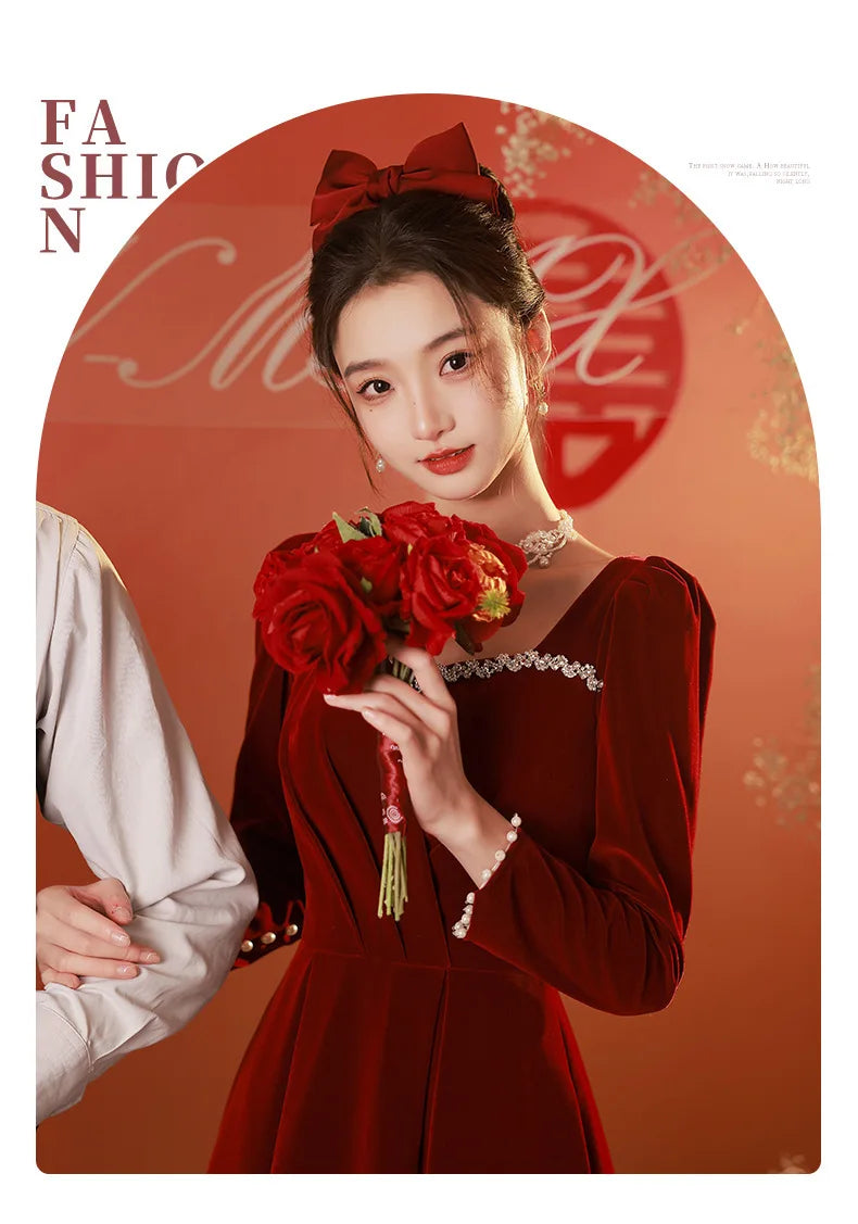 Chinese Style Female Qipao Evening Party Dress Velvet Long Sleeve Formal Party Dress Chongsam Sexy Rhinestone Marriage Dress - Seprincess