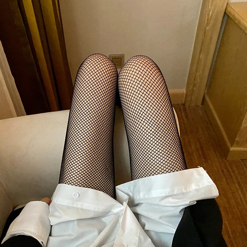 Sexy Hollowed Out Bottomed Pantyhose Classic Lolita Fishnet Lace Mesh Stockings Women Girls Gothic Punk Retro Spider Web Tights