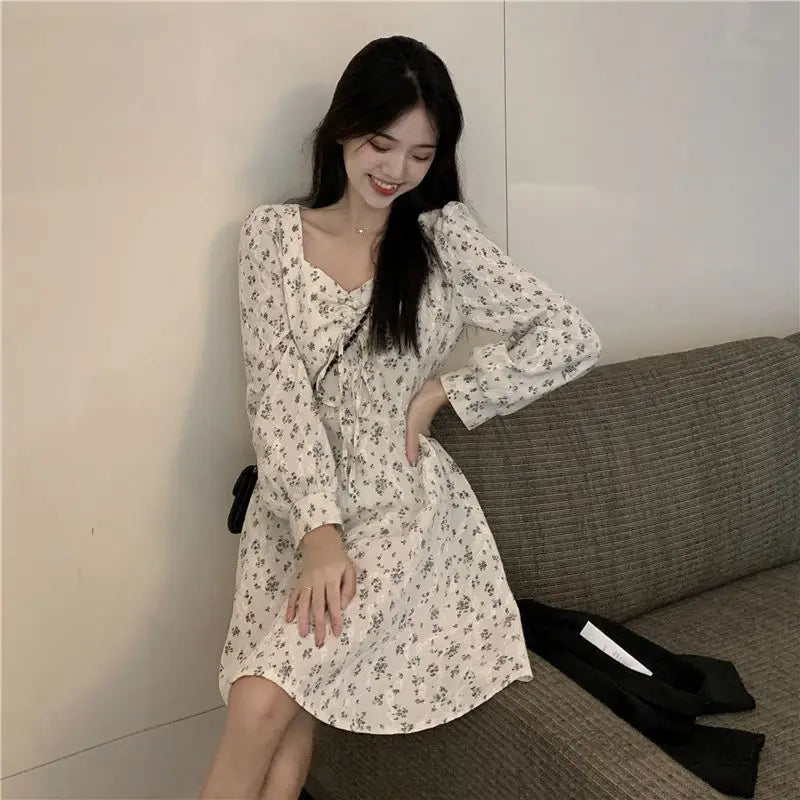 Long Sleeved Floral Dress for Women with a Niche and Popular Design Short Skirt with a Small Stature and Temperament - Seprincess