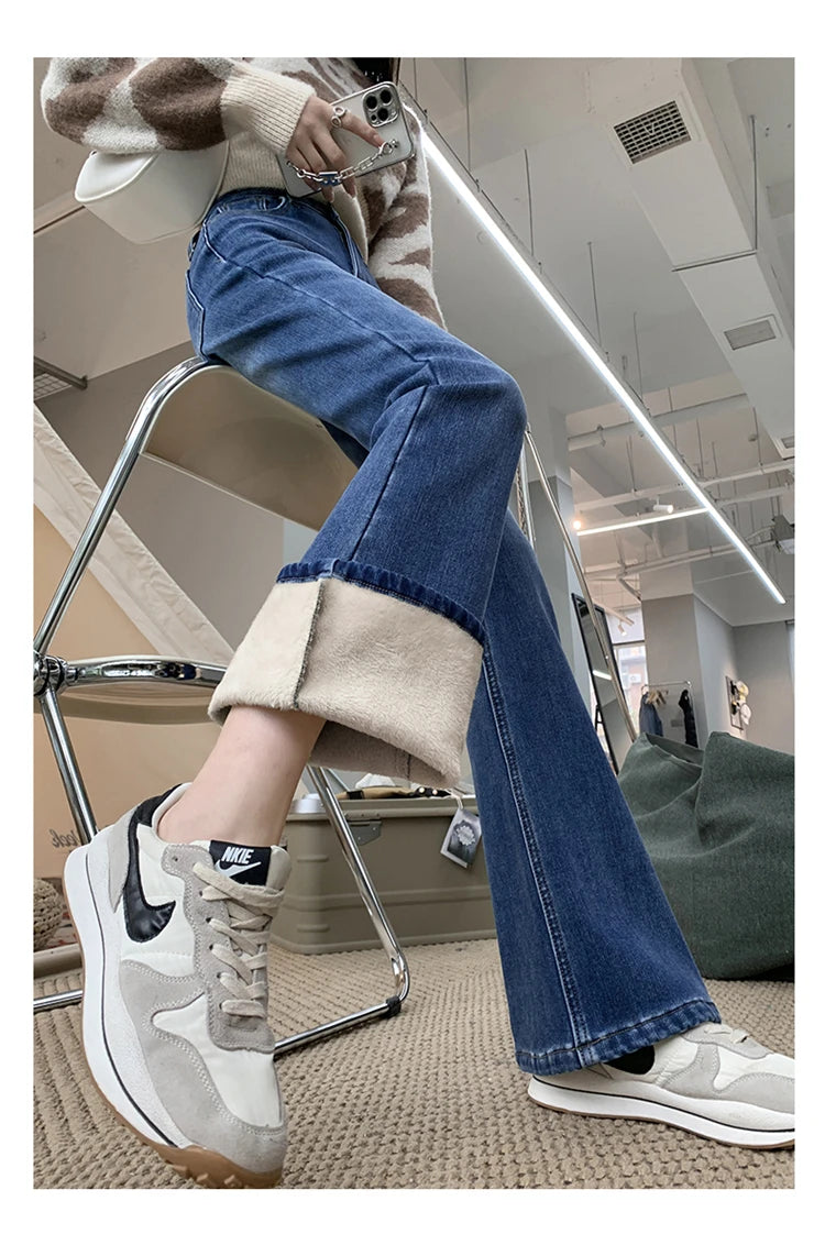 Winter Warm Women's Jeans Fashion Slim Thicken Fleece Flared Pants High Waist Elastic Skinny Velvet Plus Length Female Jeans