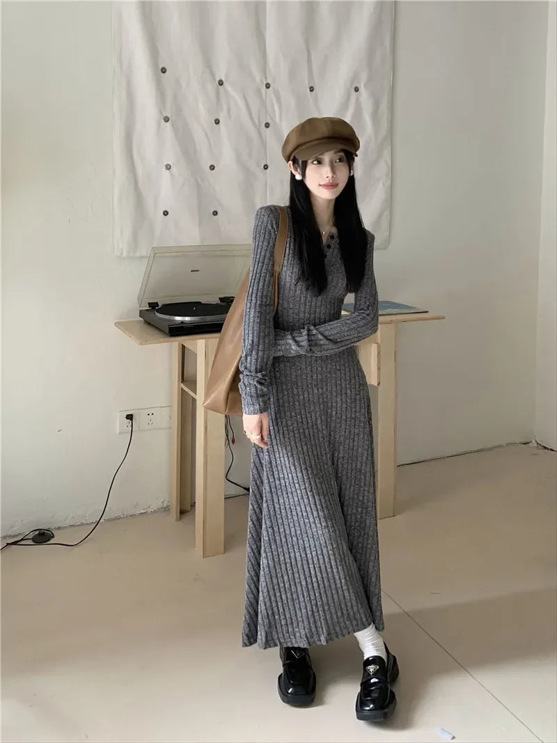 Vintage Versatile Knitted Long Sleeve Dress Women's Slimming A- line Skirt Autumn/winter Waist-fitted Long Dress