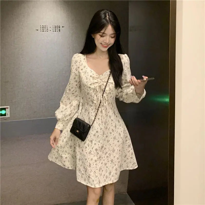 Long Sleeved Floral Dress for Women with a Niche and Popular Design Short Skirt with a Small Stature and Temperament - Seprincess