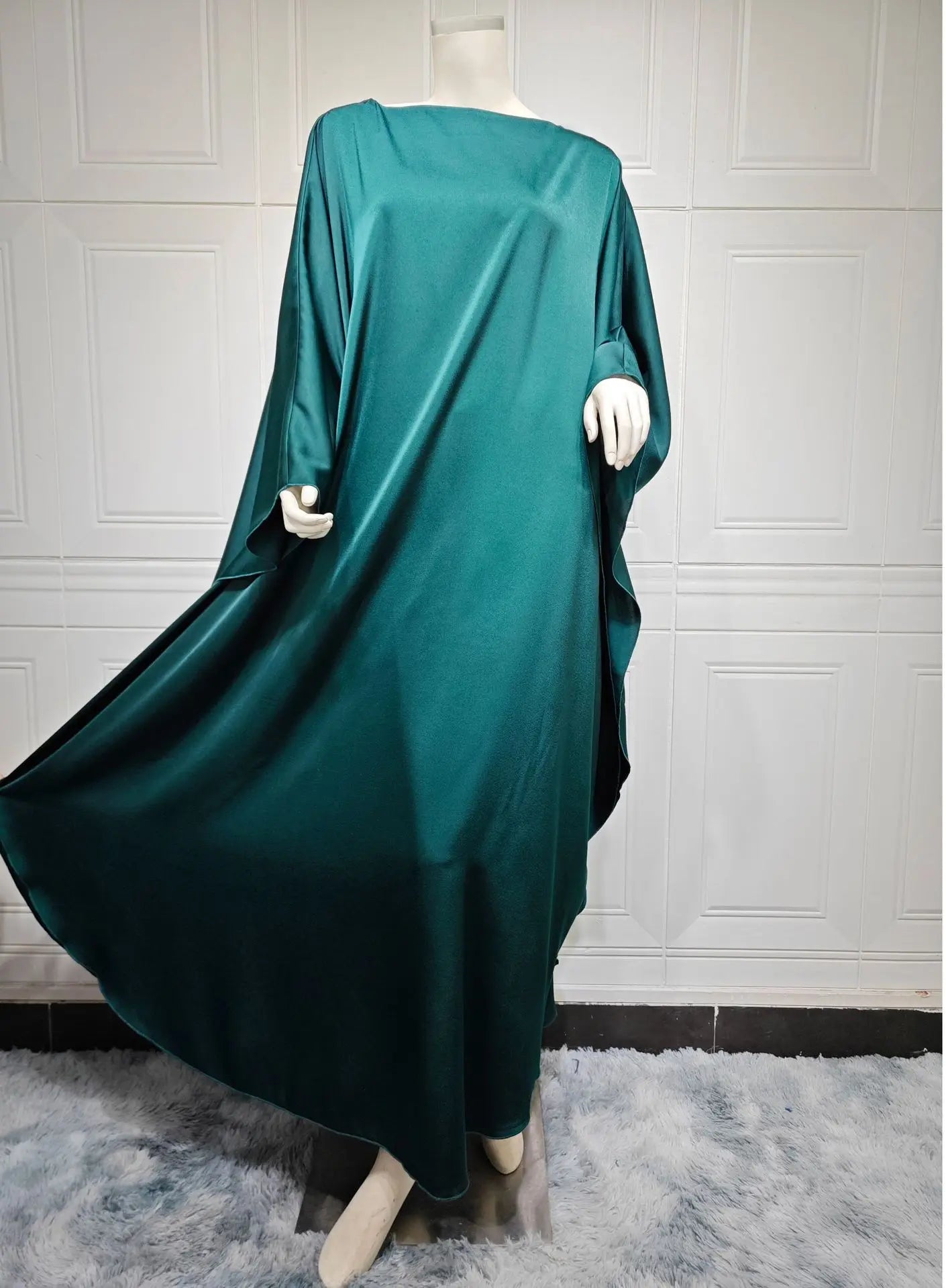 Shiny Satin Abaya Butterfly Dress Simple Saudi Muslim Abayas Dubai 2024 Luxury African Dresses for Women Turkish Islamic Clothes