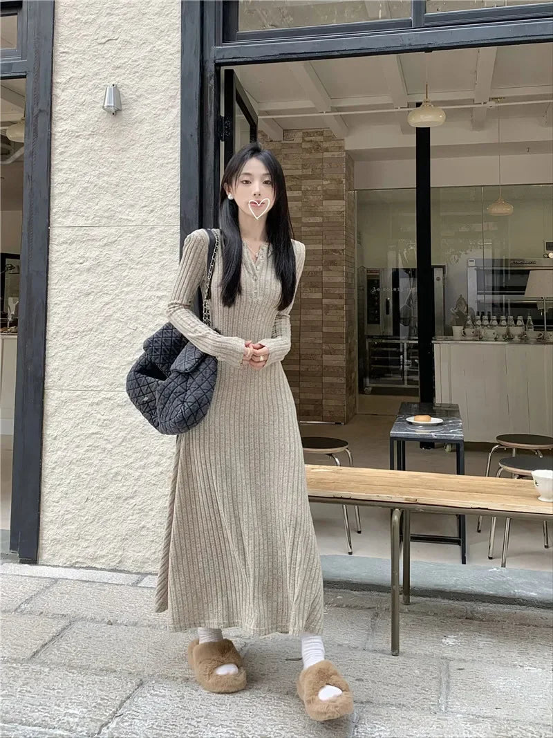 Vintage Versatile Knitted Long Sleeve Dress Women's Slimming A- line Skirt Autumn/winter Waist-fitted Long Dress - Seprincess