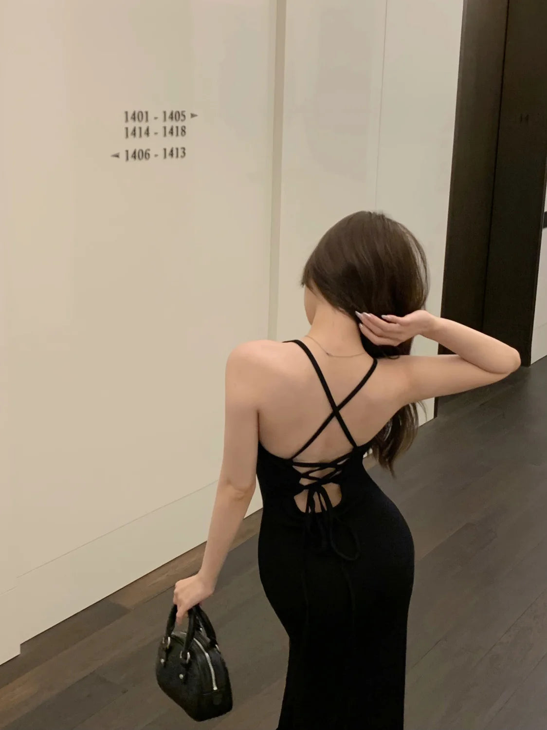 Backless Dresses Women Sexy Streetwear Simple Casual Korean Style Hotsweet New Summer Elegant Charming Mature Popular Slit Ins