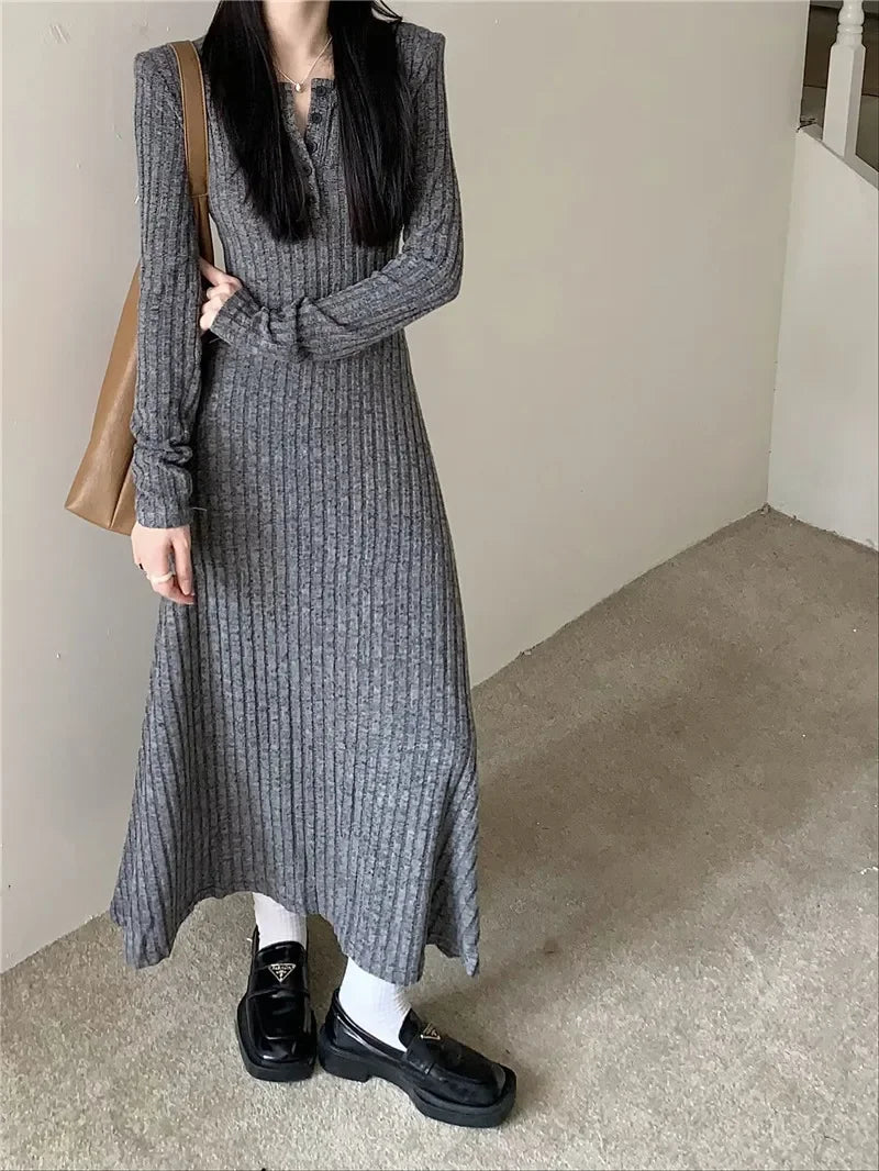 Vintage Versatile Knitted Long Sleeve Dress Women's Slimming A- line Skirt Autumn/winter Waist-fitted Long Dress