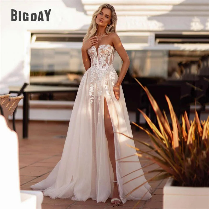 Elegant A-Line Wedding Dress Women 2024 Lace Sweetheart Tulle Open Back Split Strapless Bridal Gown Sweep Train Vestido De Noiva - Seprincess