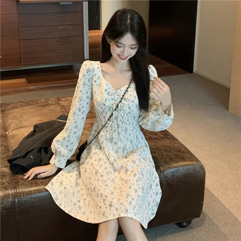 Long Sleeved Floral Dress for Women with a Niche and Popular Design Short Skirt with a Small Stature and Temperament - Seprincess