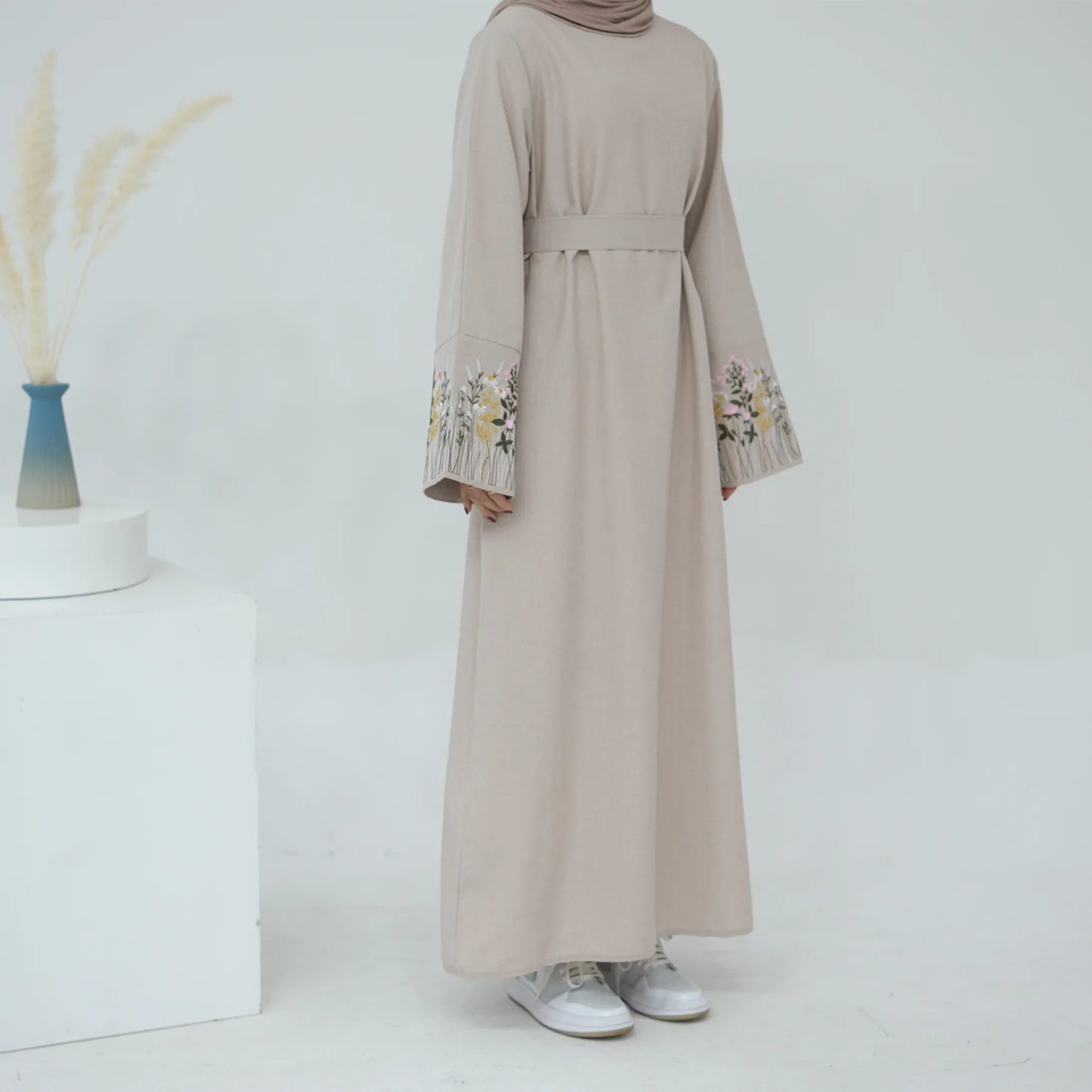 Floral Embroidery Muslim Dress for Women Eid Morocco Ramadan Lace-up Abayas Kaftan Islam Vestidos Largo Dubai Arab Long Robe - Seprincess