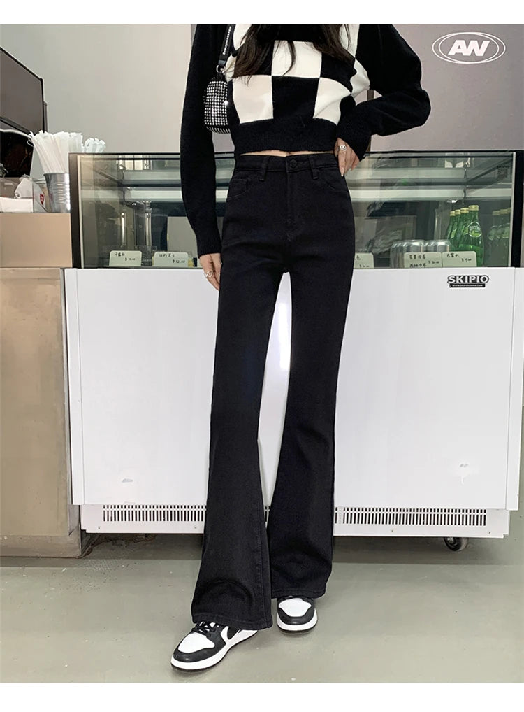 Winter Warm Women's Jeans Fashion Slim Thicken Fleece Flared Pants High Waist Elastic Skinny Velvet Plus Length Female Jeans