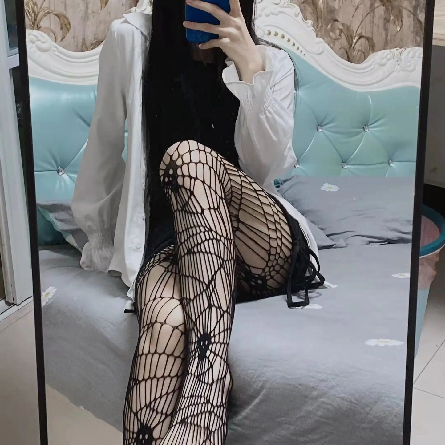 Sexy Hollowed Out Bottomed Pantyhose Classic Lolita Fishnet Lace Mesh Stockings Women Girls Gothic Punk Retro Spider Web Tights