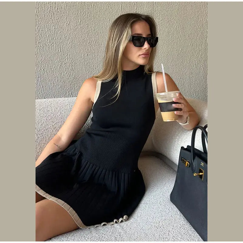 Women Elegant Solid Pleated Knitted Maxi Dress Casual Round Neck Long Sleeve Lace Up Dresses 2024 Autumn Lady High Street Robes