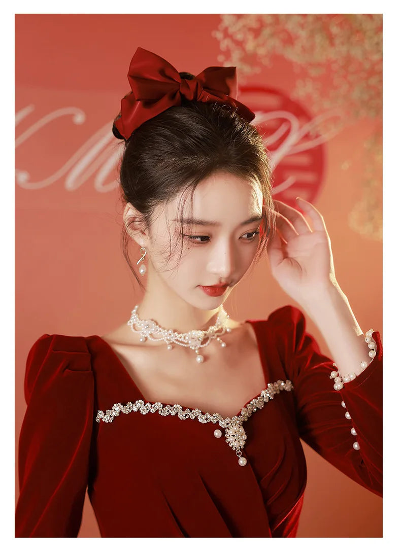 Chinese Style Female Qipao Evening Party Dress Velvet Long Sleeve Formal Party Dress Chongsam Sexy Rhinestone Marriage Dress - Seprincess