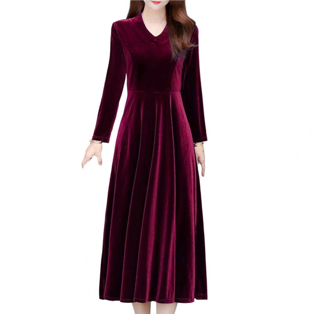 Velvet Vintage Women Maxi Dress OL Style Oversize Round Neck Long Sleeves Evening Dress 	Slim Fit Pleated Bodycon Prom Dress - Seprincess