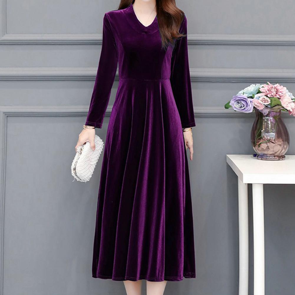 Velvet Vintage Women Maxi Dress OL Style Oversize Round Neck Long Sleeves Evening Dress 	Slim Fit Pleated Bodycon Prom Dress - Seprincess