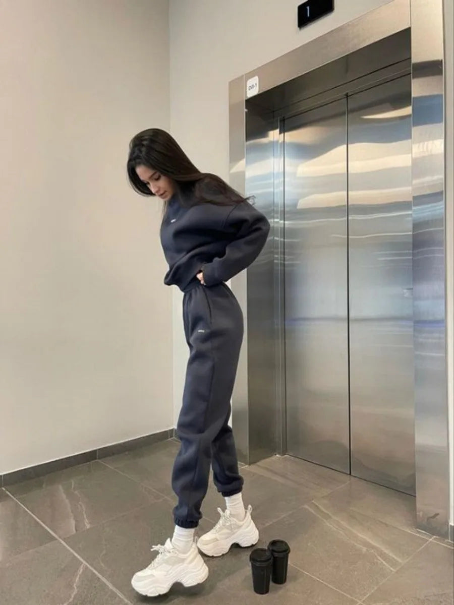 Autumn And Winter New Casual Sports Women's Suit Fashion Solid Color Simple Warm Pants Hoodie Female 2 Piece Set 2024