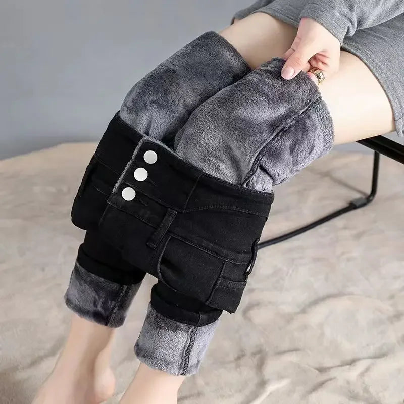 High-waisted Fleece-lined Jeans Women's Winter New Slimming Black Slim Fit Trendy Pencil Leggings