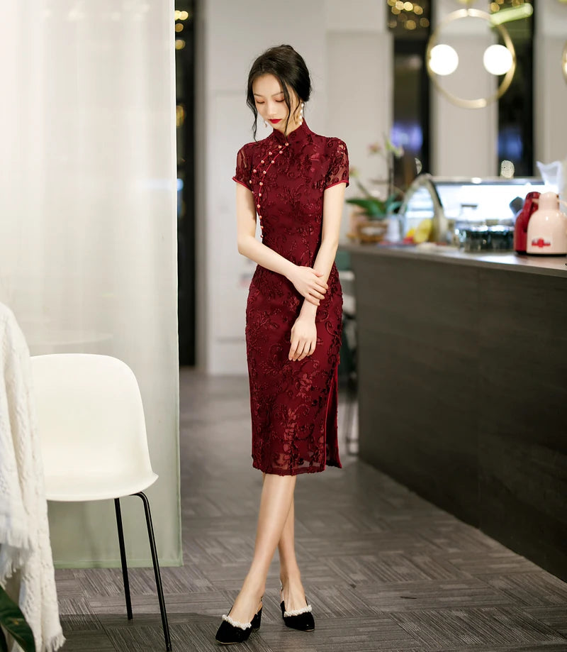 Burgundy Lace Female Qipao Traditional Chinese Dress Vintgae Classic Mandarin Collar Cheongsam Sexy Slim Split Vestidos 3XL 4XL - Seprincess