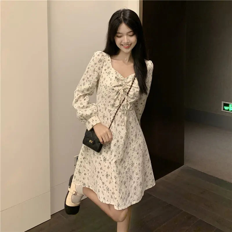 Long Sleeved Floral Dress for Women with a Niche and Popular Design Short Skirt with a Small Stature and Temperament - Seprincess