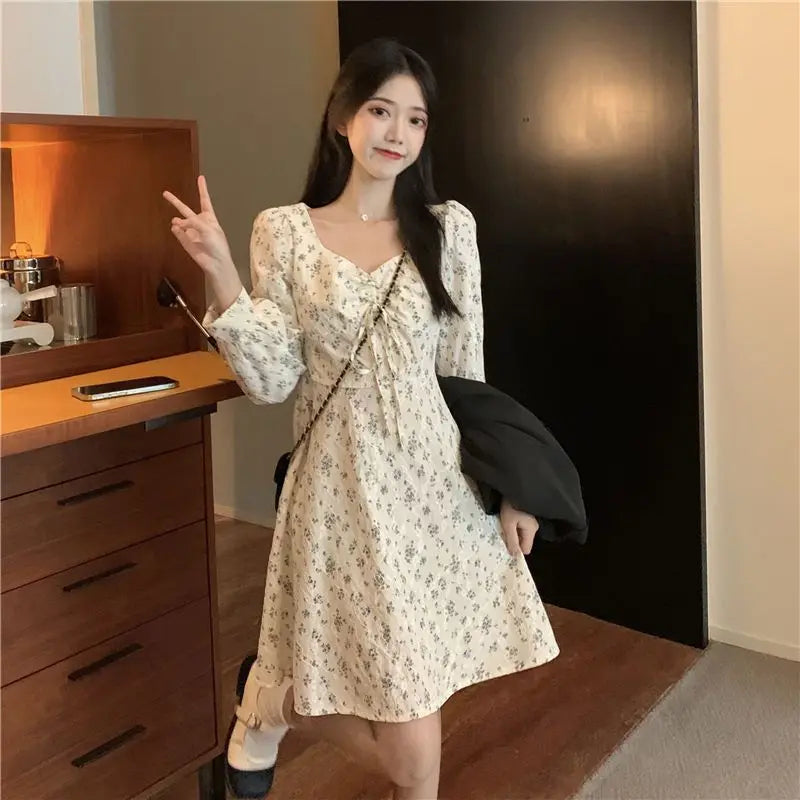 Long Sleeved Floral Dress for Women with a Niche and Popular Design Short Skirt with a Small Stature and Temperament - Seprincess