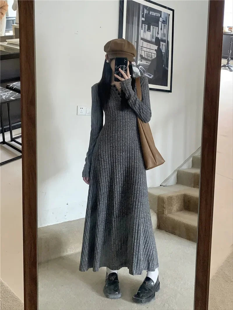 Vintage Versatile Knitted Long Sleeve Dress Women's Slimming A- line Skirt Autumn/winter Waist-fitted Long Dress