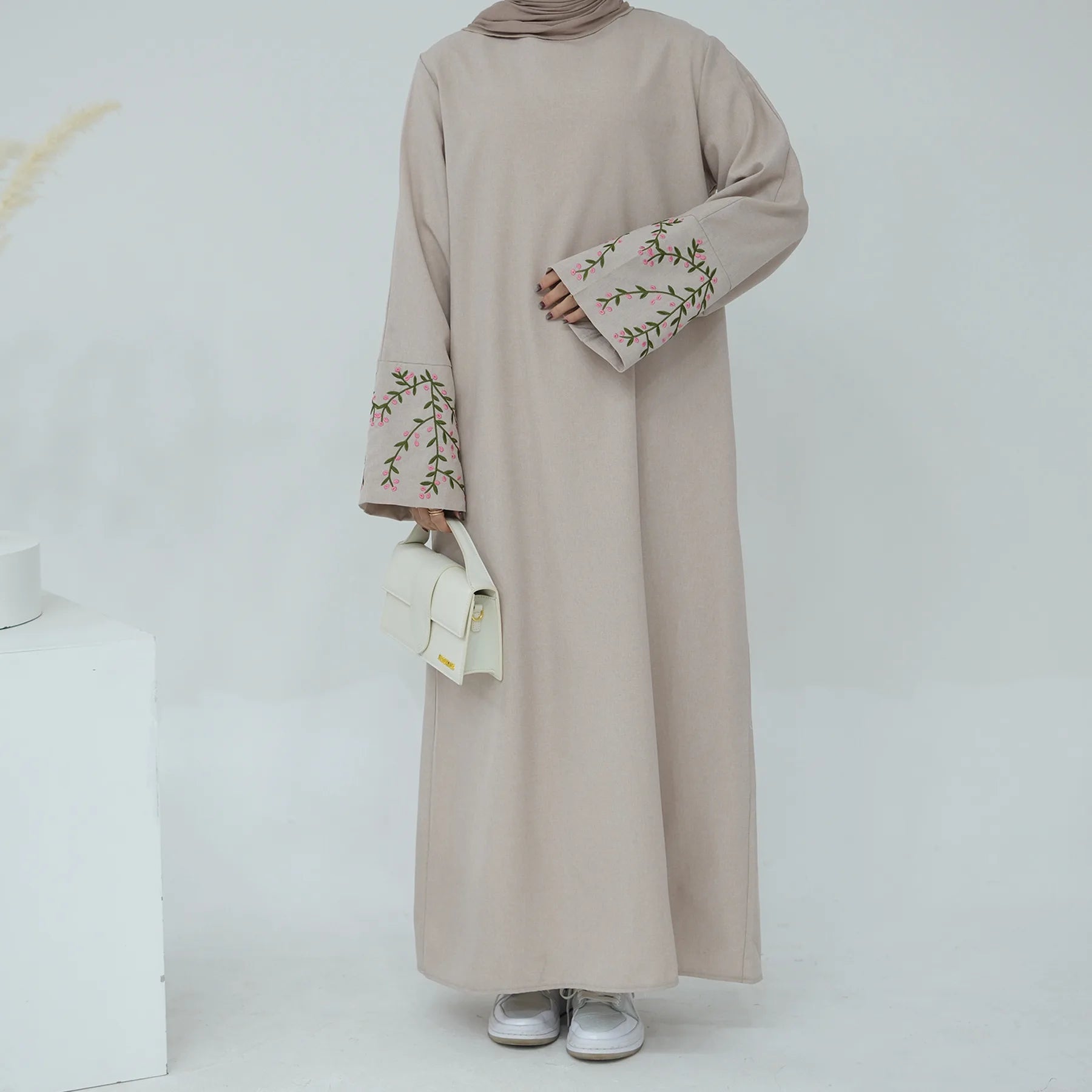 Floral Embroidery Muslim Dress for Women Eid Morocco Ramadan Lace-up Abayas Kaftan Islam Vestidos Largo Dubai Arab Long Robe - Seprincess