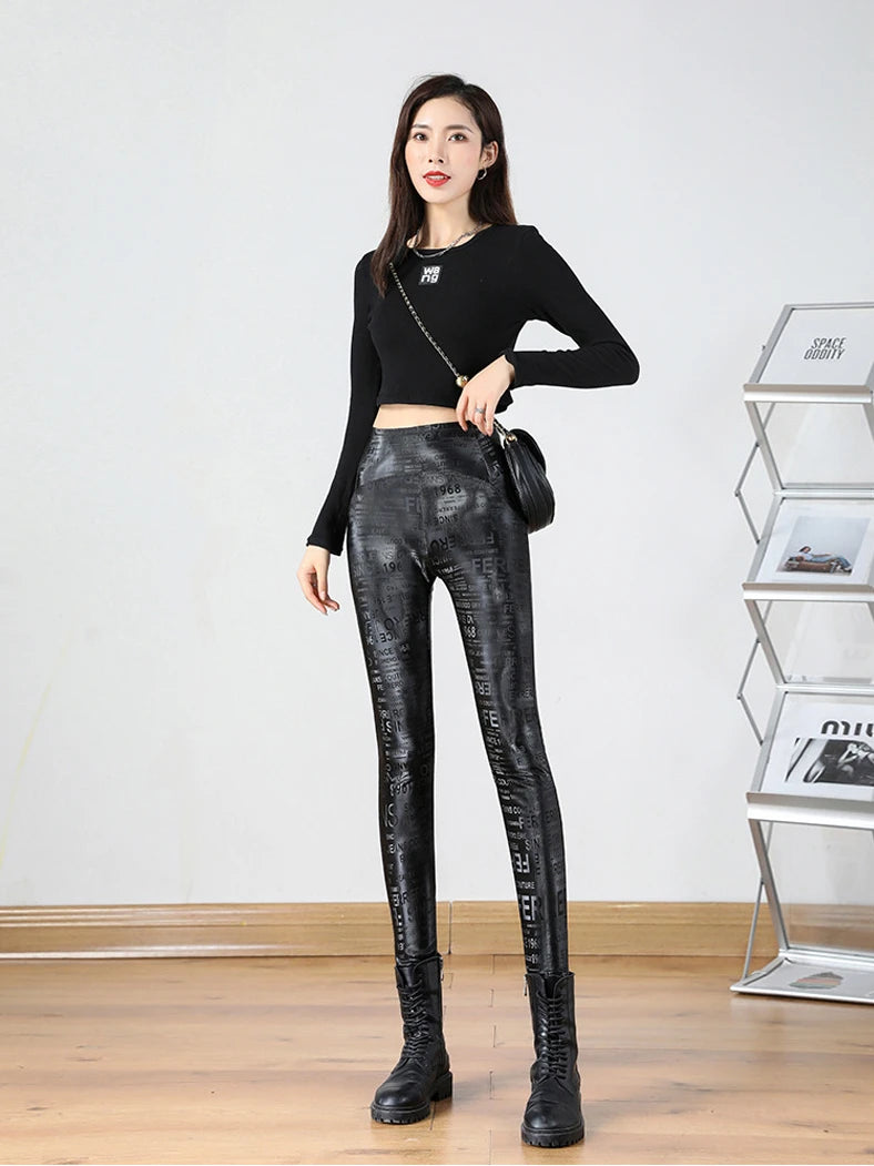 Women Faux Leather Leggings Slim Autumn Winter Letter Fashion High Waist Tight Warm Thin Velvet PU Leather Pants for Women 2024