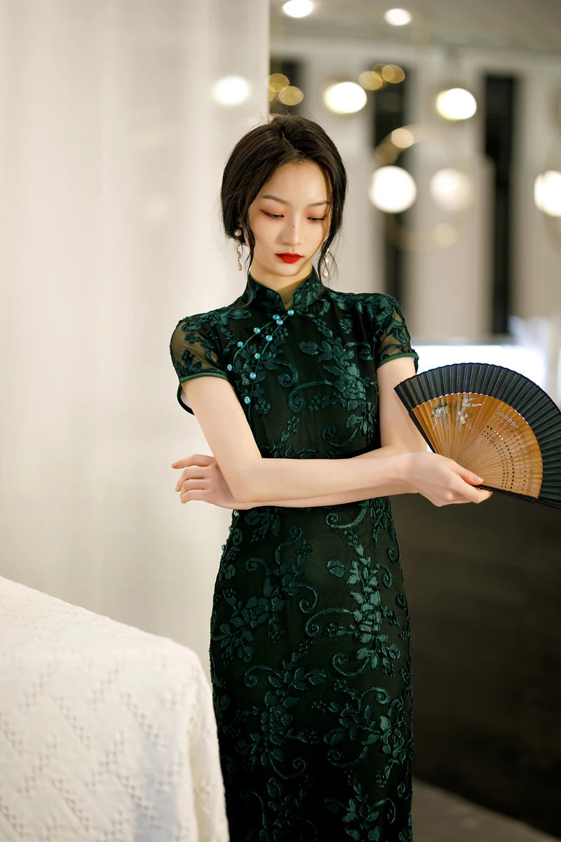 Burgundy Lace Female Qipao Traditional Chinese Dress Vintgae Classic Mandarin Collar Cheongsam Sexy Slim Split Vestidos 3XL 4XL - Seprincess