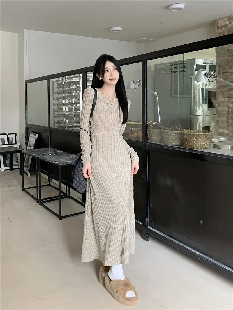 Vintage Versatile Knitted Long Sleeve Dress Women's Slimming A- line Skirt Autumn/winter Waist-fitted Long Dress - Seprincess