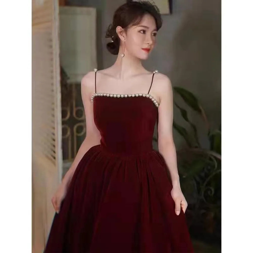 Velvet Spaghetti Strap Burgundy Midi Cocktail Dresses for Women 2024 Elegant Tea Length Prom Midi Dresses - Seprincess