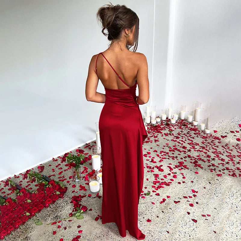 Dresses Women 2024 Summer New Style Design Sexy Sexy Slim Slanted Shoulder Slit Long Dress Women's Elegant Robe De Soiree Femme