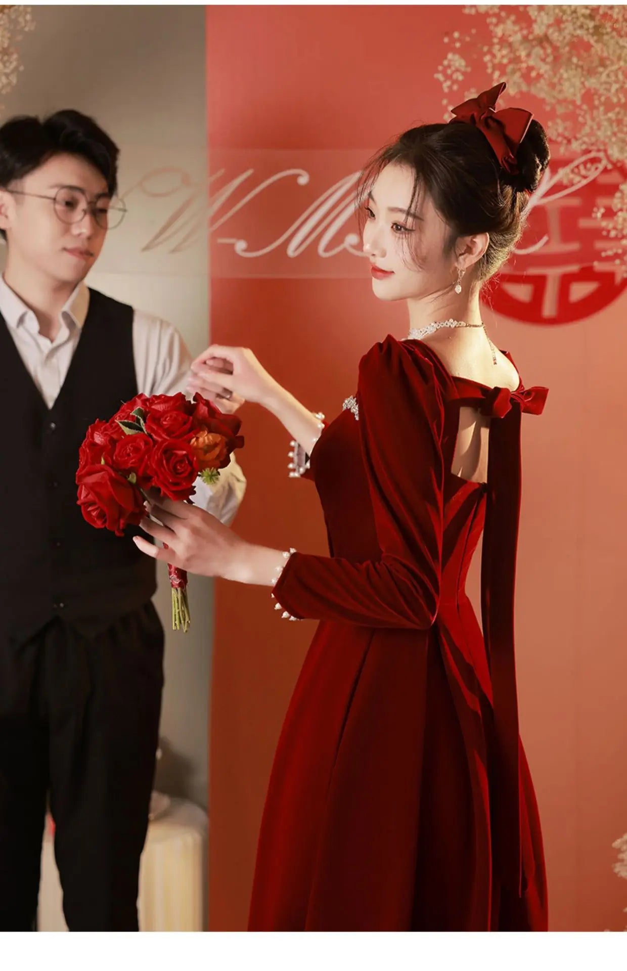 Chinese Style Female Qipao Evening Party Dress Velvet Long Sleeve Formal Party Dress Chongsam Sexy Rhinestone Marriage Dress - Seprincess