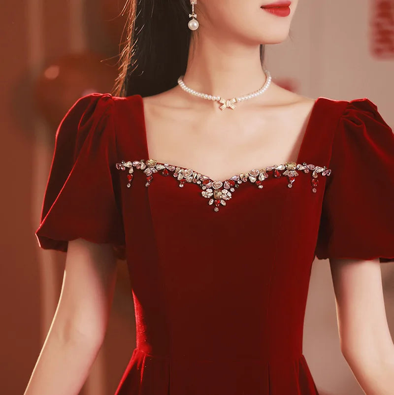 Chinese Traditional Red Cheongsams Wedding Dresses Short-sleeved Engagement Temperament Dress Back Door Qipao Banquet Dress - Seprincess