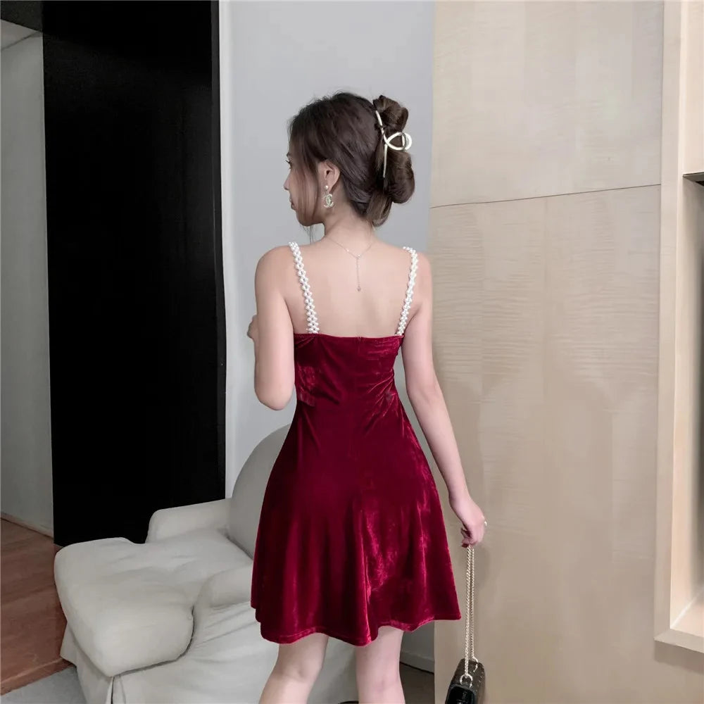 Women's Mini Party Dress French Retro Black Red Sling Velvet Dress New Waist Female Sexy Short Dresses HH193 - Seprincess