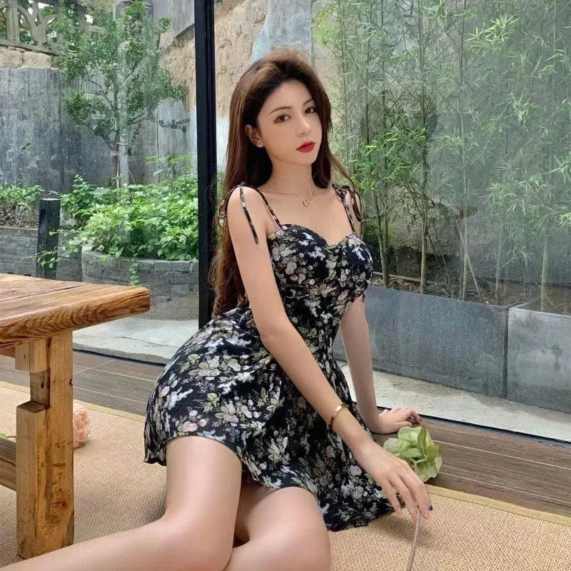 2024 New Fashion Women's Summer French Vintage Floral Suspender Dress Female Sweet and Spicy Wind Lace Short Skirt Female - Seprincess