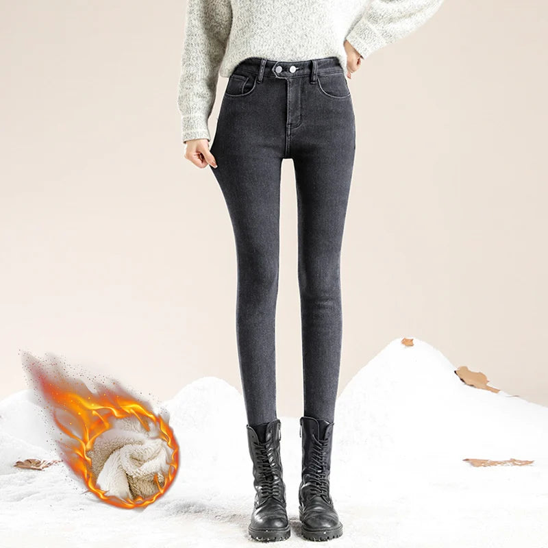 New Women Thermal Jeans Winter Snow Warm Plush Stretch Jeans Lady Skinny Thicken Students Denim Pants Fleece Mom Fur Trousers